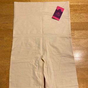 EMPETUA High-Waisted Shaper Short XL/XXL New!!